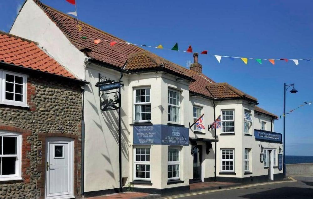 The Two Lifeboats Bed and Breakfast Sheringham Exteriör bild